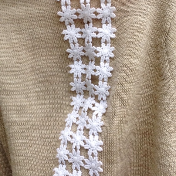 J CREW merino wool light pullover daisies M (K1) - Picture 4 of 6